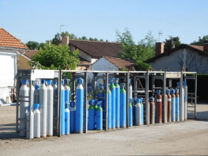 storing of gas cylinders