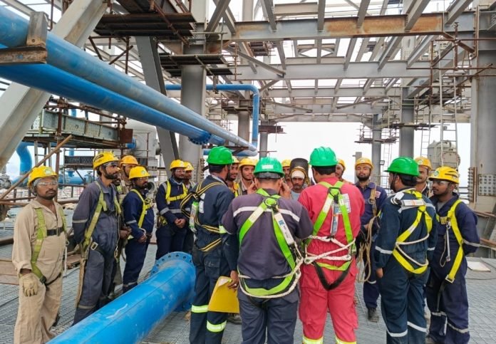 The history of safety harnesses for work at height