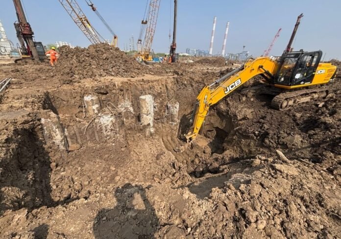 Responsibility of supervisor in excavation work Responsibility of supervisor in excavation work as per IS 3764