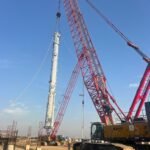 Safe crane and rigging operation at construction site